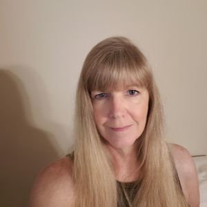 Meet your Posher, Sabrina